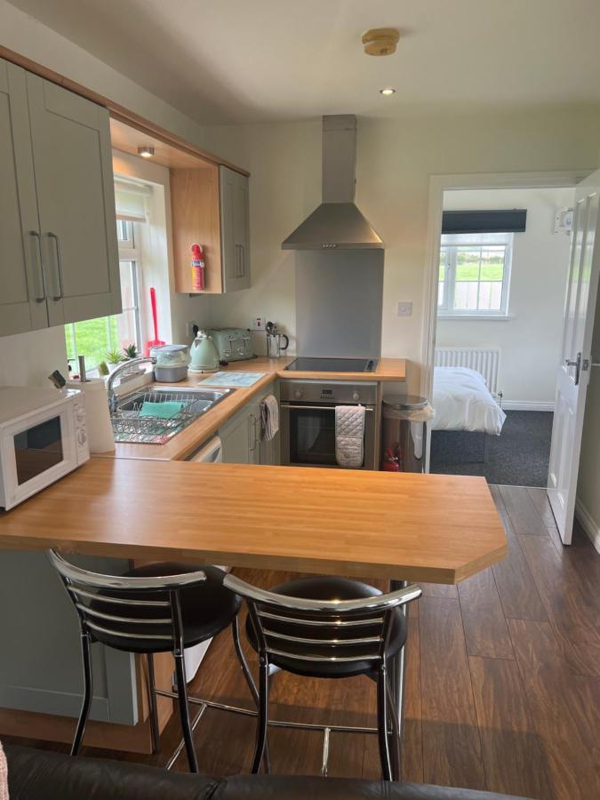 Smythe Cottage Kirkistown ภายนอก รูปภาพ