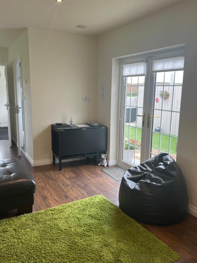 Smythe Cottage Kirkistown ภายนอก รูปภาพ